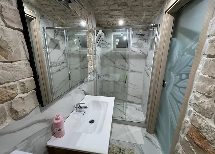 Azzurra - Hébergement de vacances *