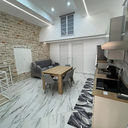 Azzurra - * 몰페타